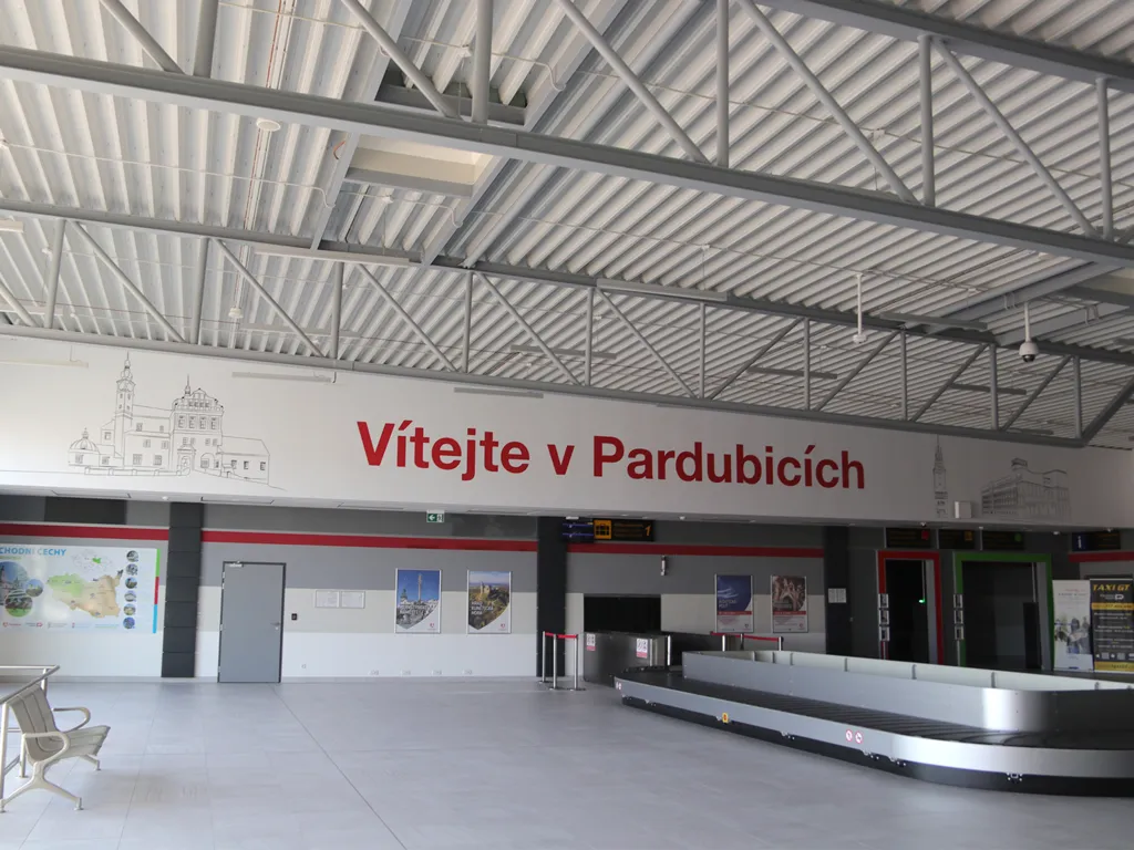 reference-letiste-pardubice-10