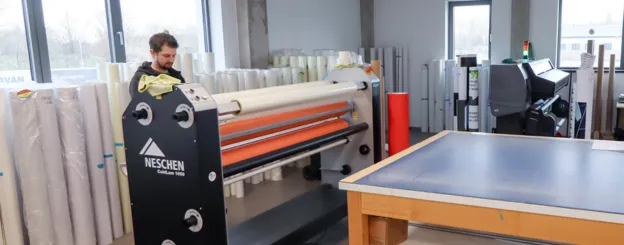 Interiér lepírny Barth Reklamka