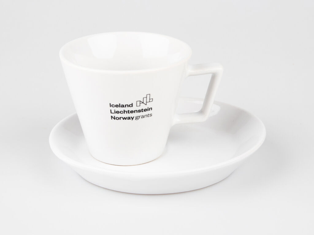 porcelanovy-hrnek-univerzita-pardubice
