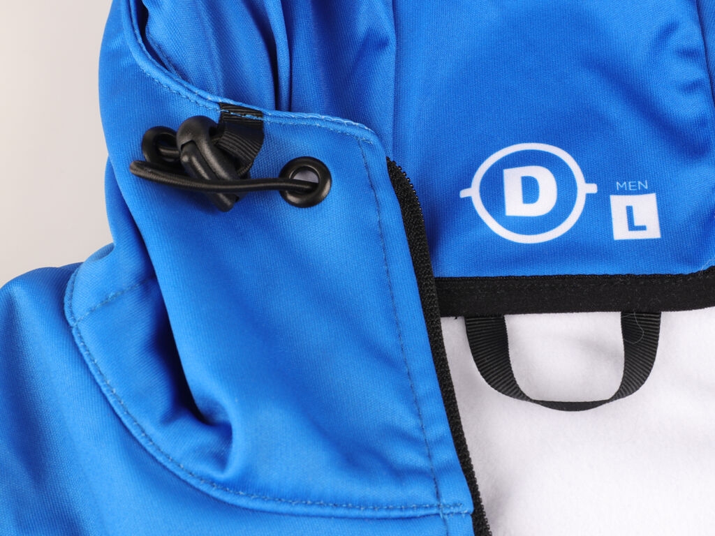 detail-vnitrni-strany-bundy-dako