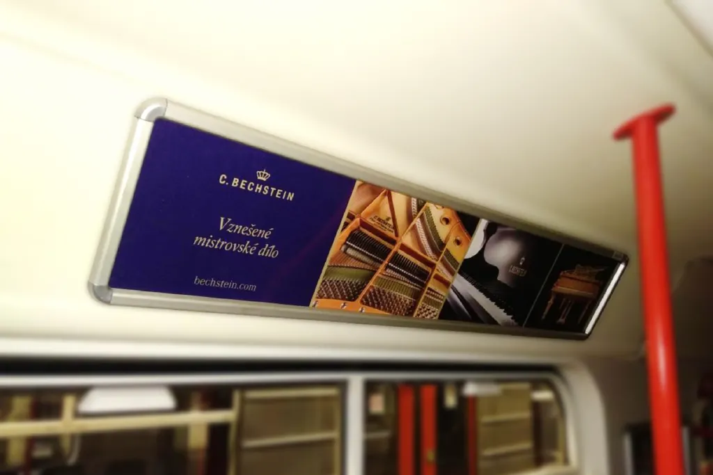 reklama-v-metru-c-bechstein.jpg