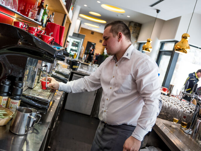 dolni-morava-panska-bila-kosile