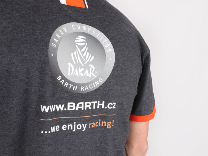 detail-potisku-tricka-dakar-2018