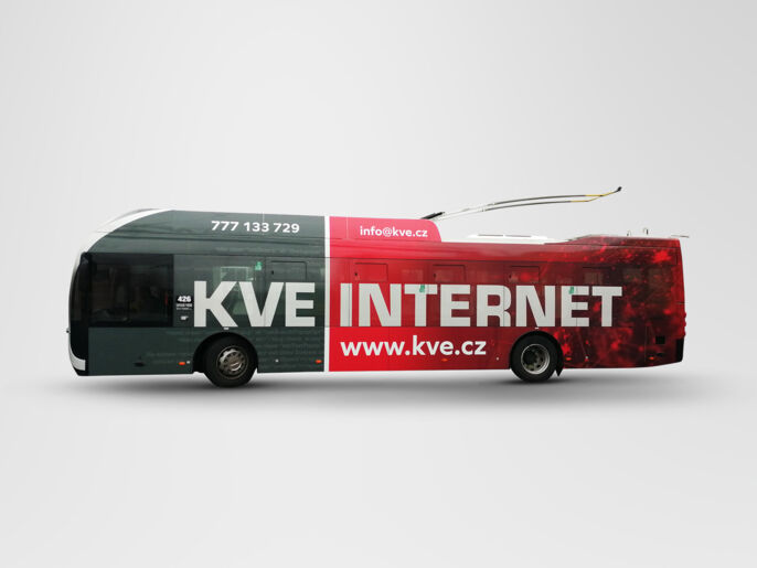 Celopolep trolejbusu KVE Internet