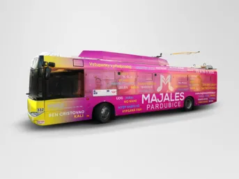 majales-2020-polep-trolejbusu